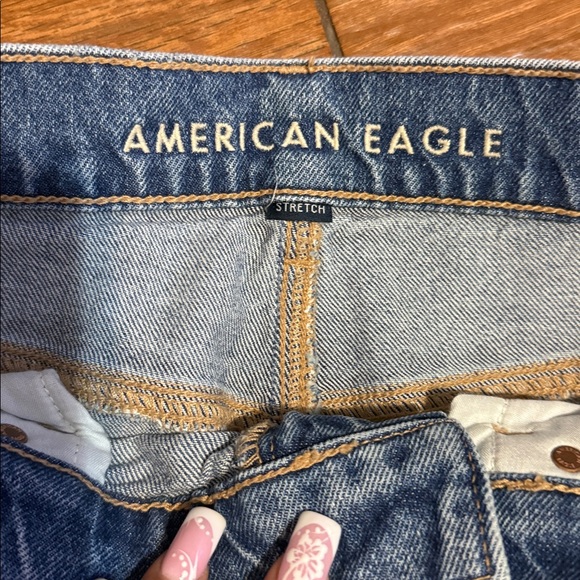 American Eagle Outfitters Light Blue Cropped Jeans - Picture 3 of 5